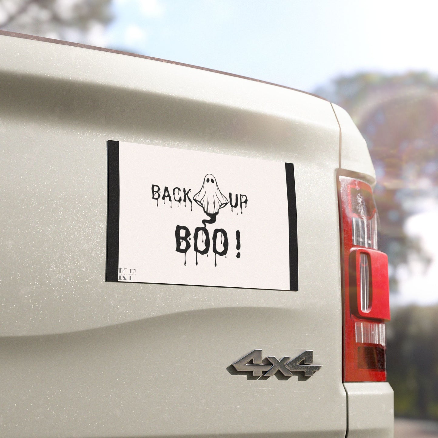 Funny Halloween Car Magnet | Ghost Design | Perfect for Trick-or-Treat Season, Car Decoration, Halloween Gifts, Auto Decor, Boo Reminder